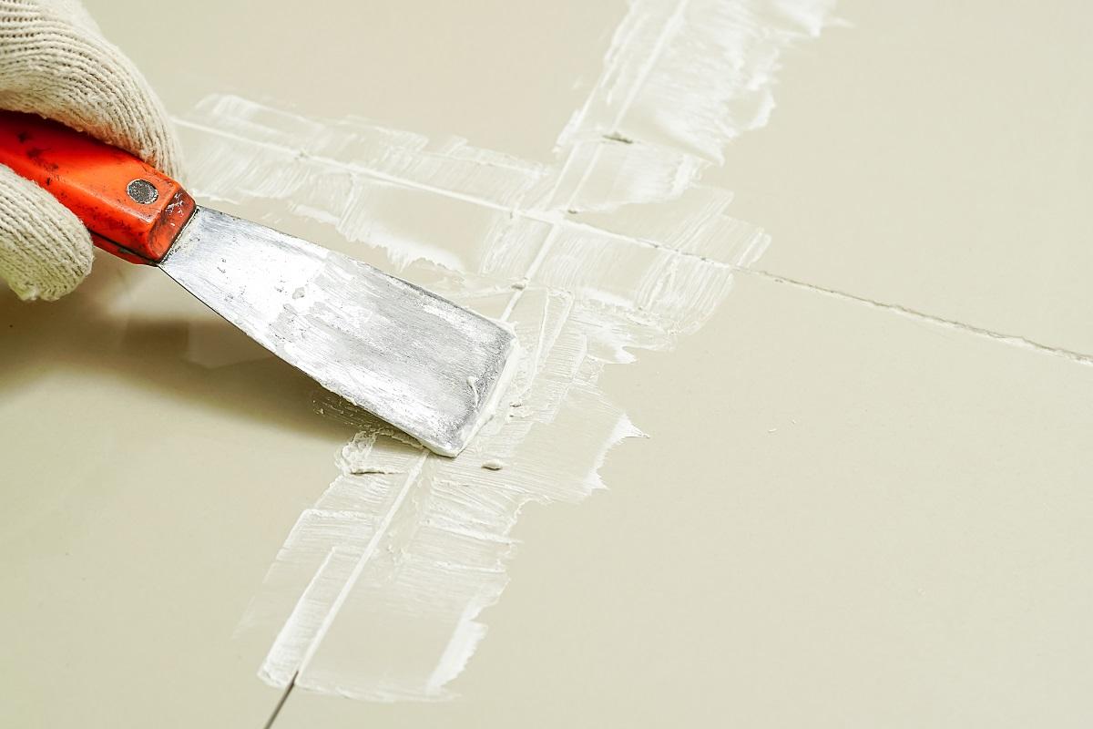 Grouting services in Bay of Plenty – professional regrouting between ceramic bathroom tiles